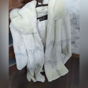 Elegant White Sheered beaver  Fur Coat with white mink Hood